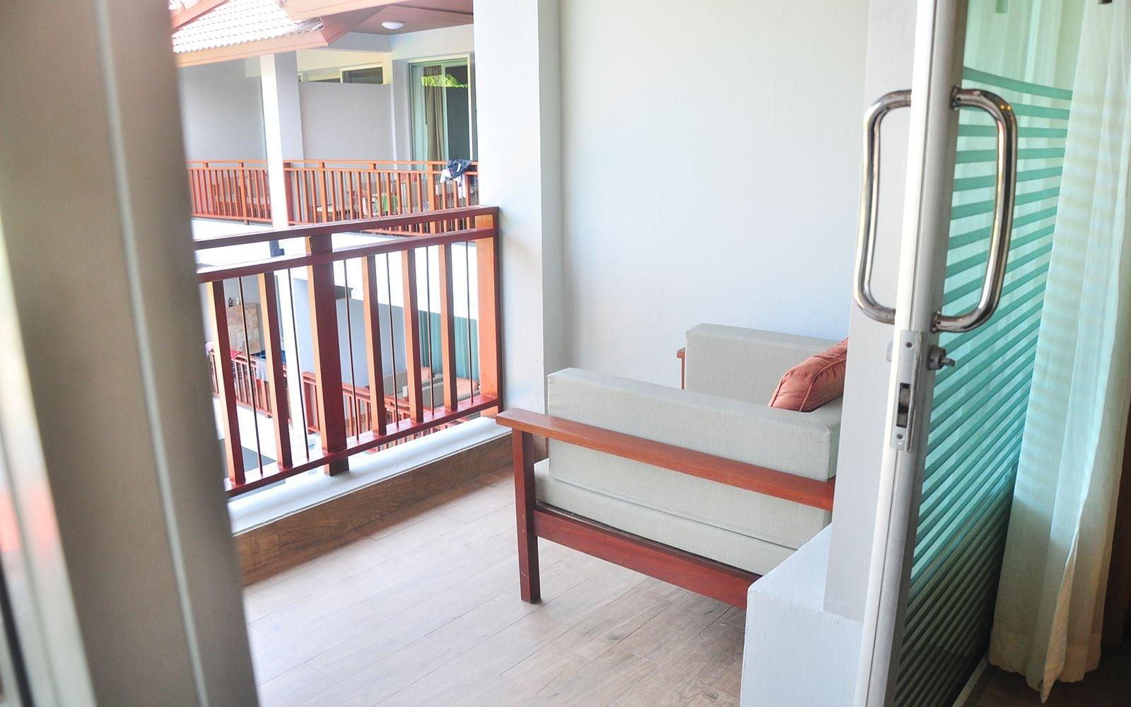 Deluxe Double or Twin Room with Balcony